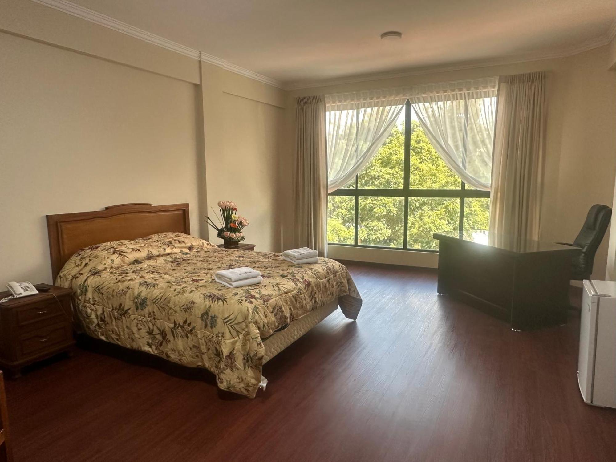 Hotel Oblitas Κοτσαμπάμπα Εξωτερικό φωτογραφία