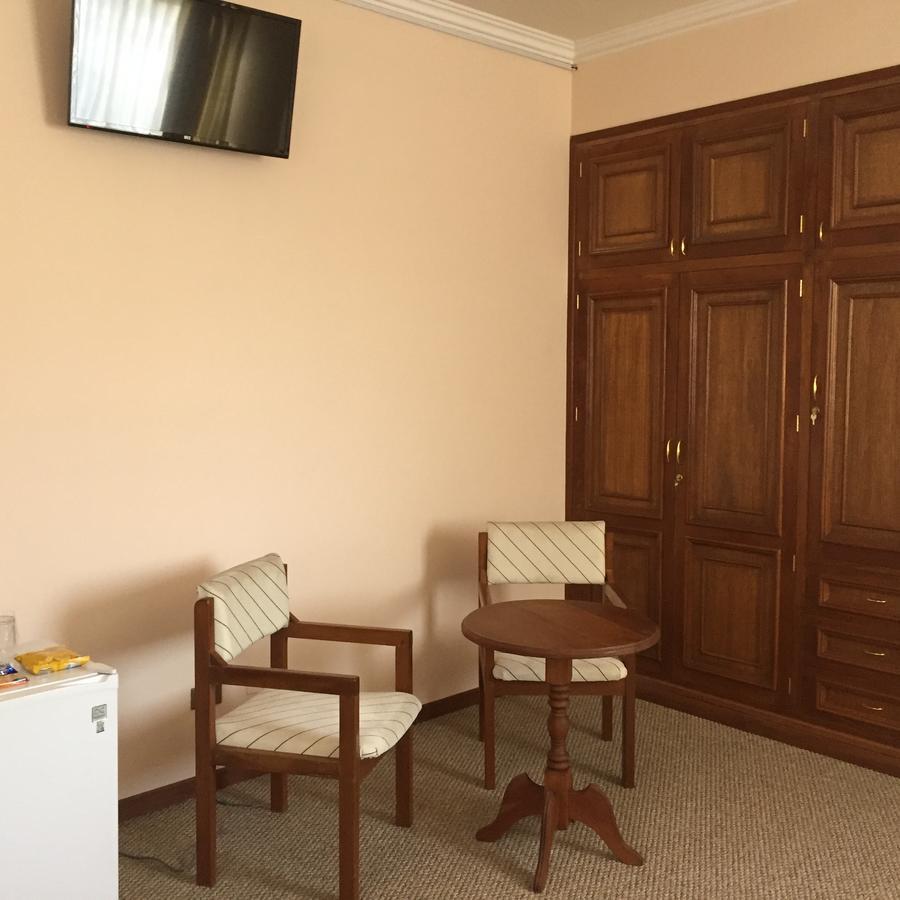 Hotel Oblitas Κοτσαμπάμπα Εξωτερικό φωτογραφία